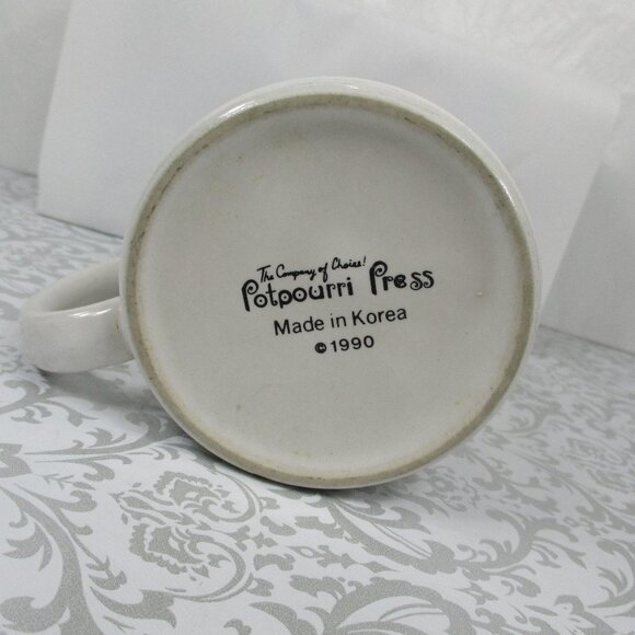 POTPURRI PRESS Cup "I don't do mornings" - Picture 7 of 8